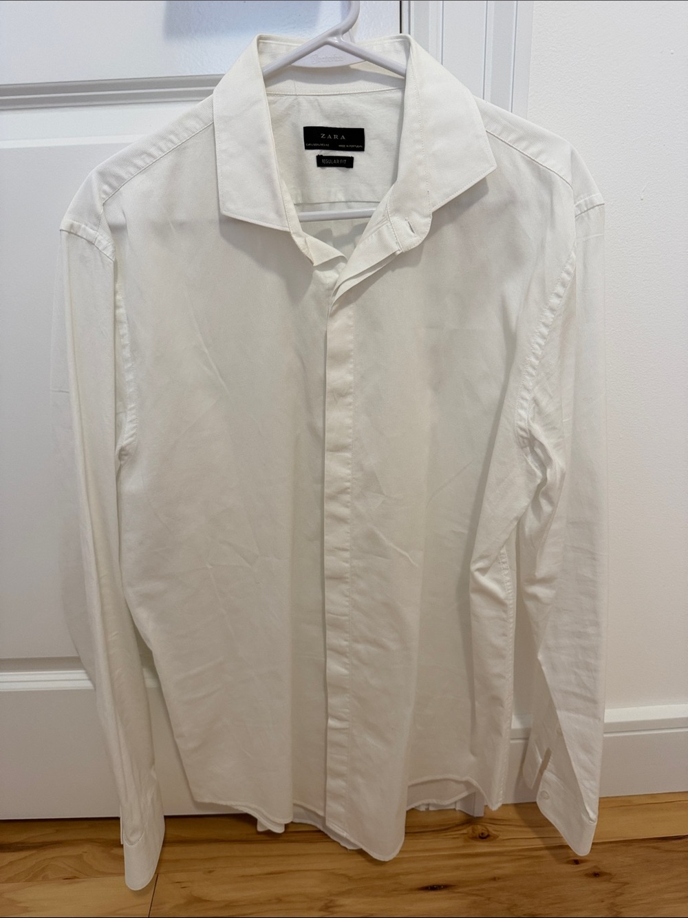 Zara Men’s White Hidden-Placket Dress Shirt